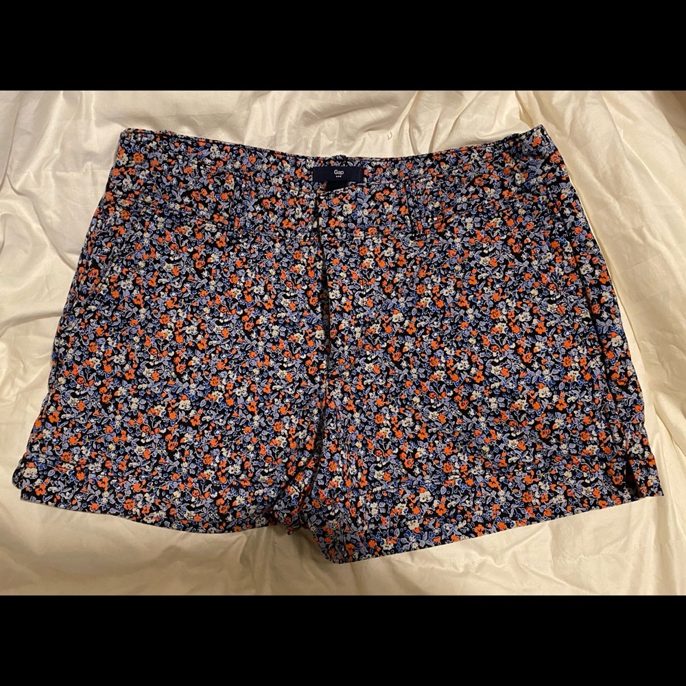 Gap floral shorts
